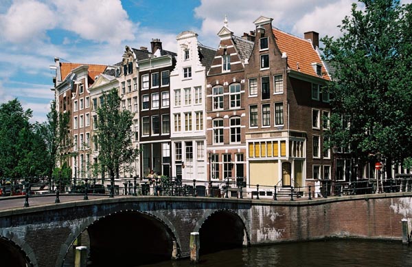 ams08-ams204F1000005