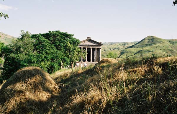 am2004garni118F1030010_