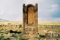 am2004hovhannavank117F1050023_