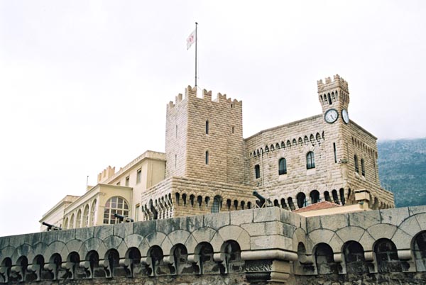 fr117montecarloF1040031